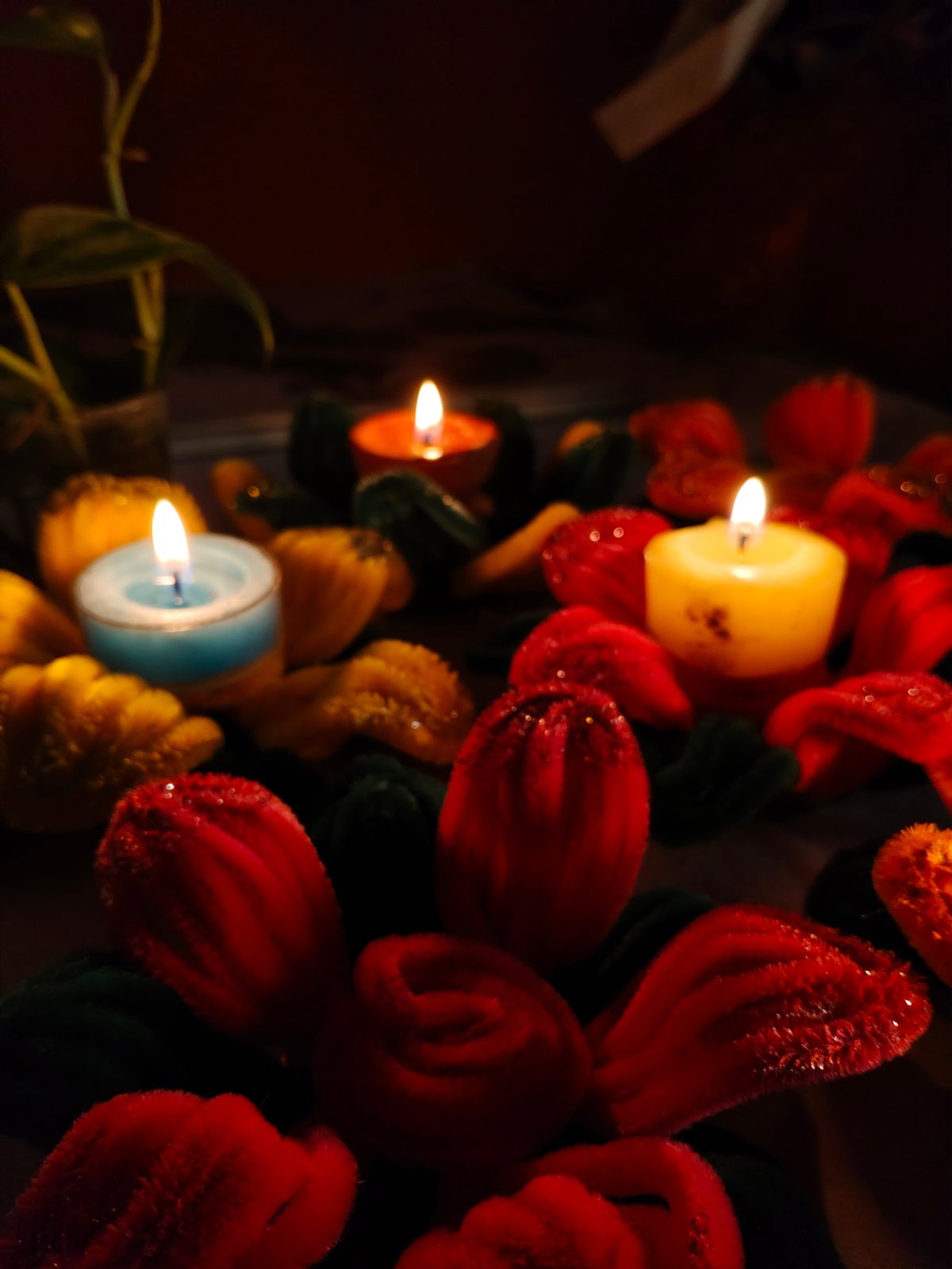 Tea light candle stand